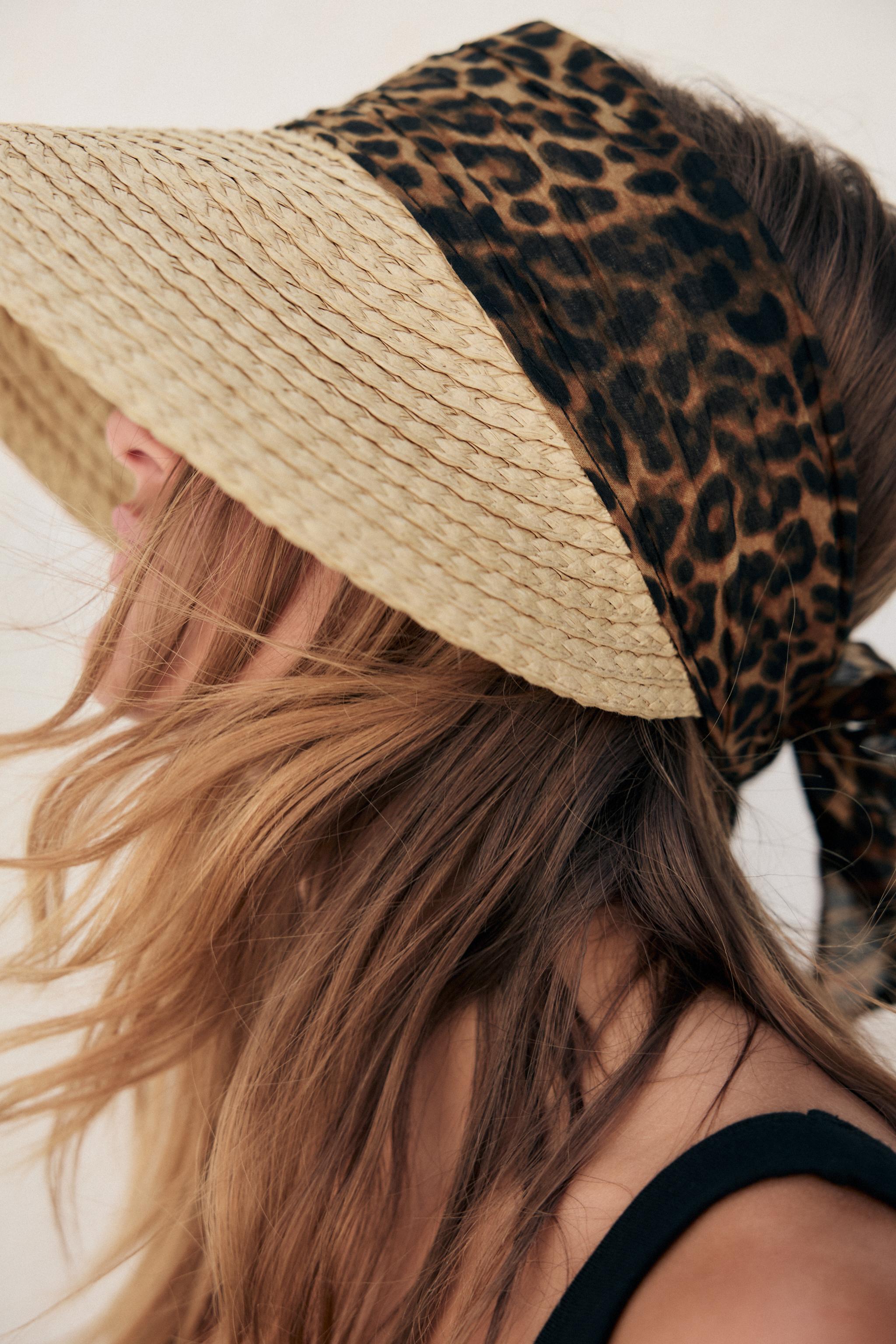 ANIMAL PRINT SCARF VISOR